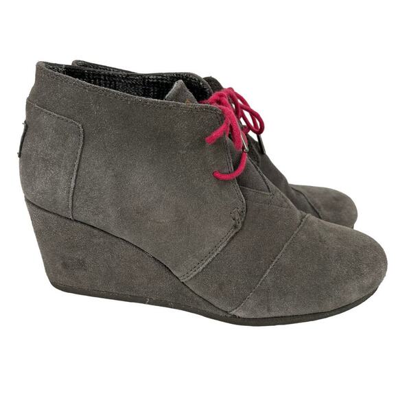 Toms Suede Ankle Bootie Womens Size 10 Gray Wedge Heel Shootie Boot - Picture 1 of 10